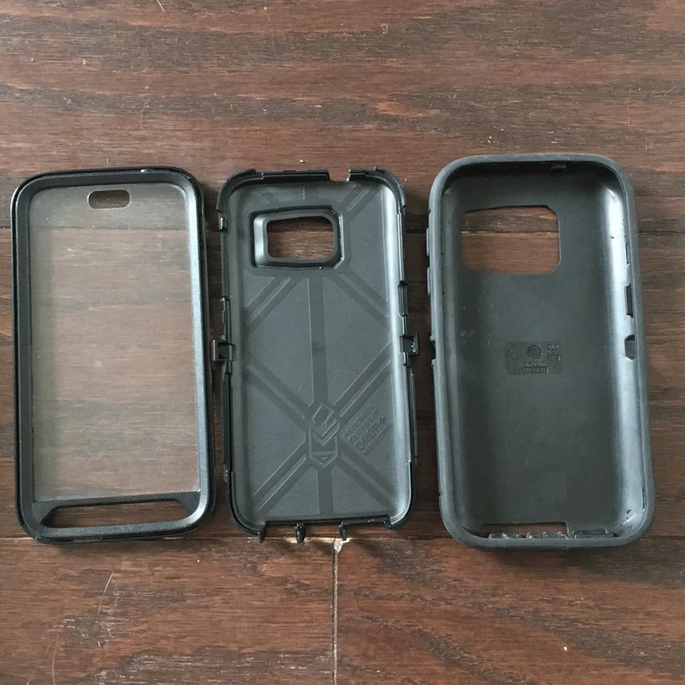 7/15 Otter box case with box